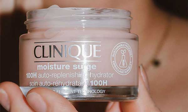 کرم آبرسان مویسچر 100 ساعته کلینیک